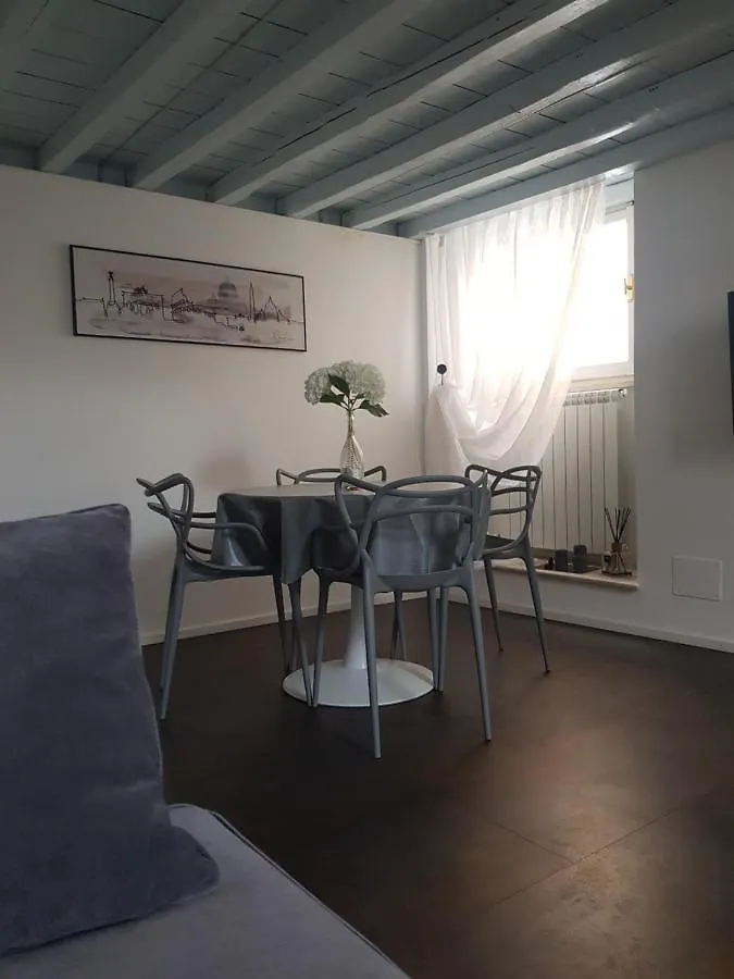 Clementinam Suite Colosseum Rome 0*,  Italy