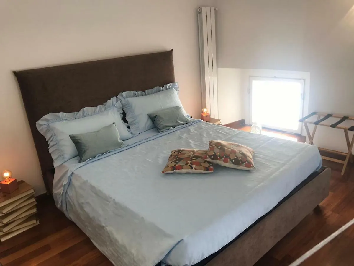 Apartment Clementinam Suite Colosseum Rome