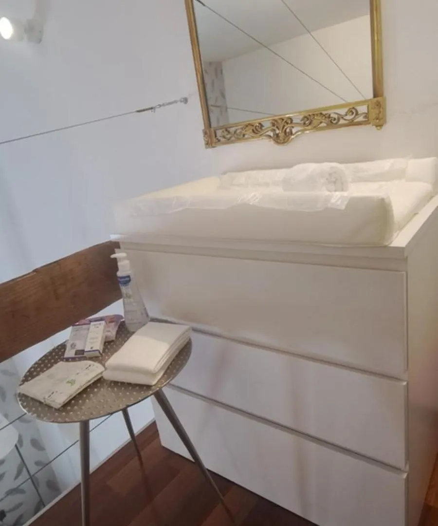 Apartment Clementinam Suite Colosseum Rome